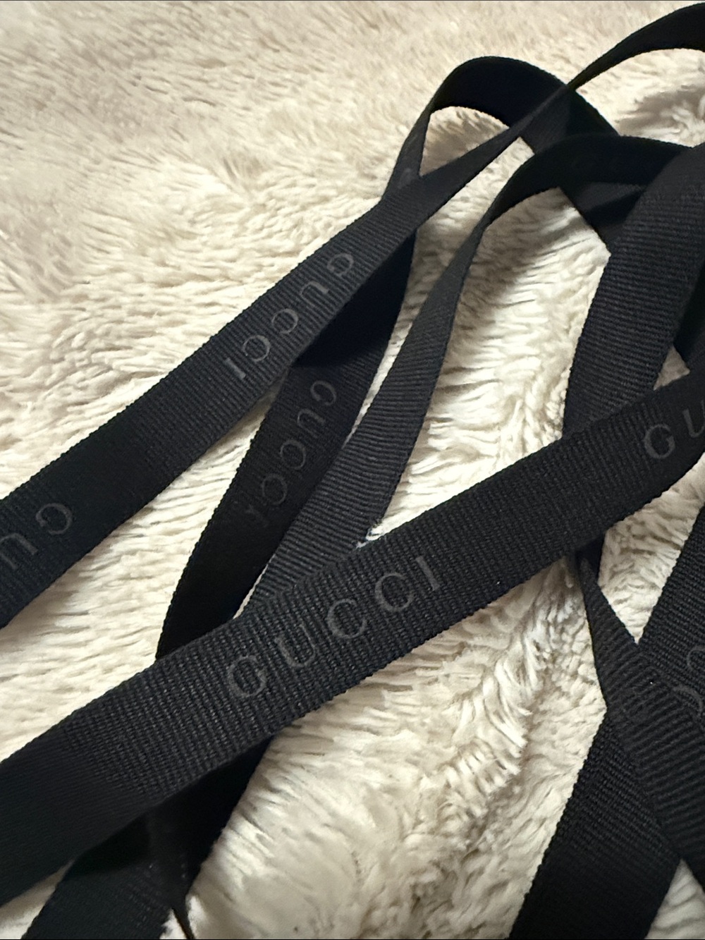 GUCCI Ribbon Lace 83” - Picture 2 of 2